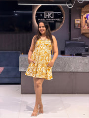 STYLISH STRAPPY SHORT MIDI DRESS WITH FLORAL PRINT