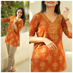 WOMEN'S PRINTED COTTON TUNIC WITH KHADI COTTON PLAZO SET