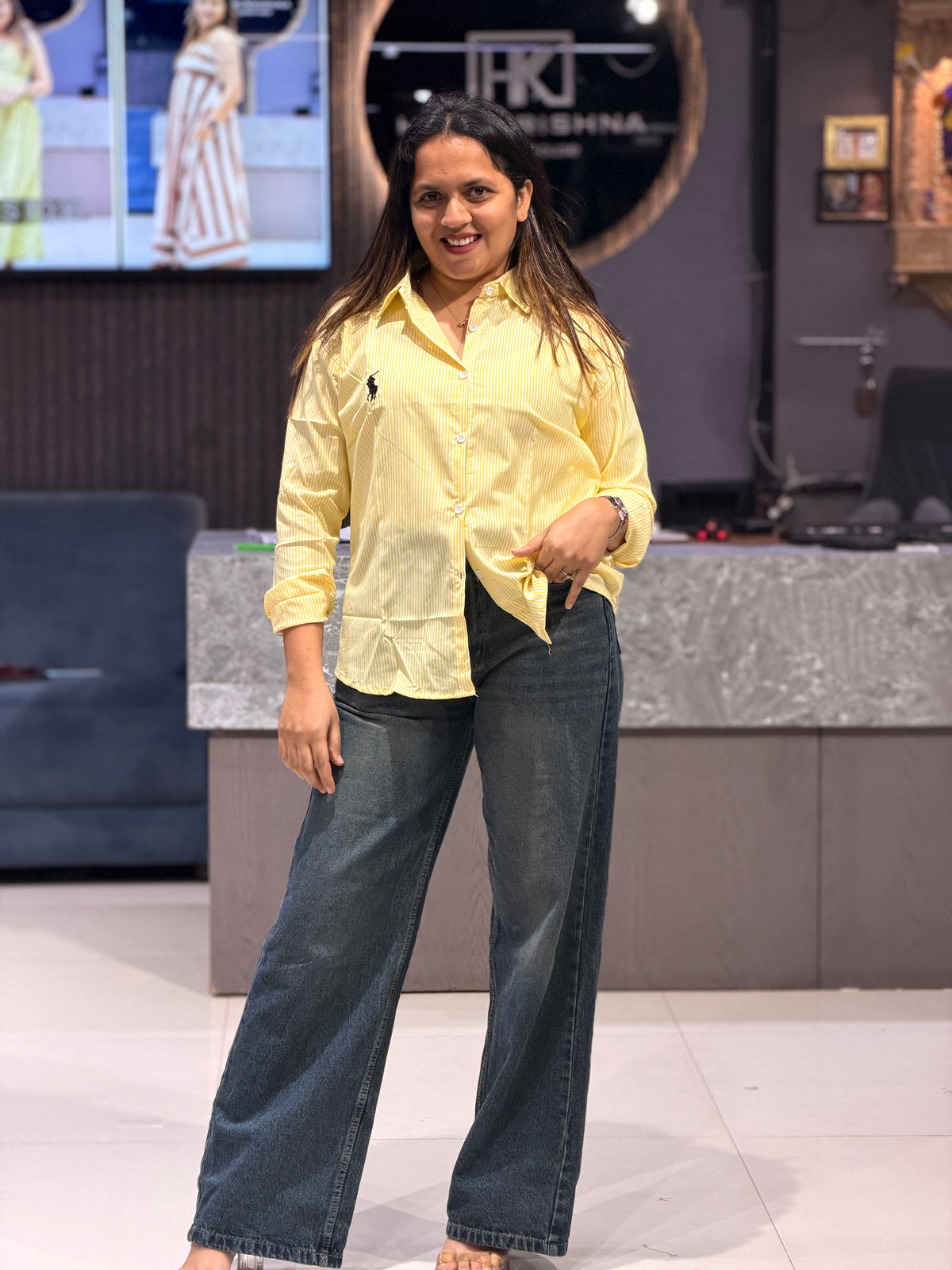 STYLISH CASUAL SHIRT AND JEANS FULL PAIR